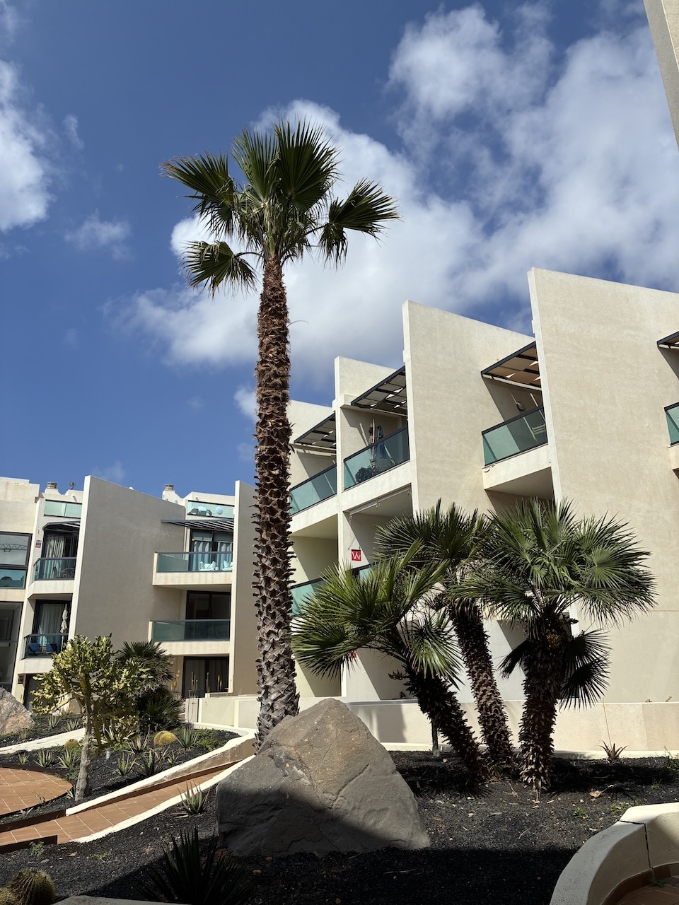 Foto 27-3-26, 14 43 04