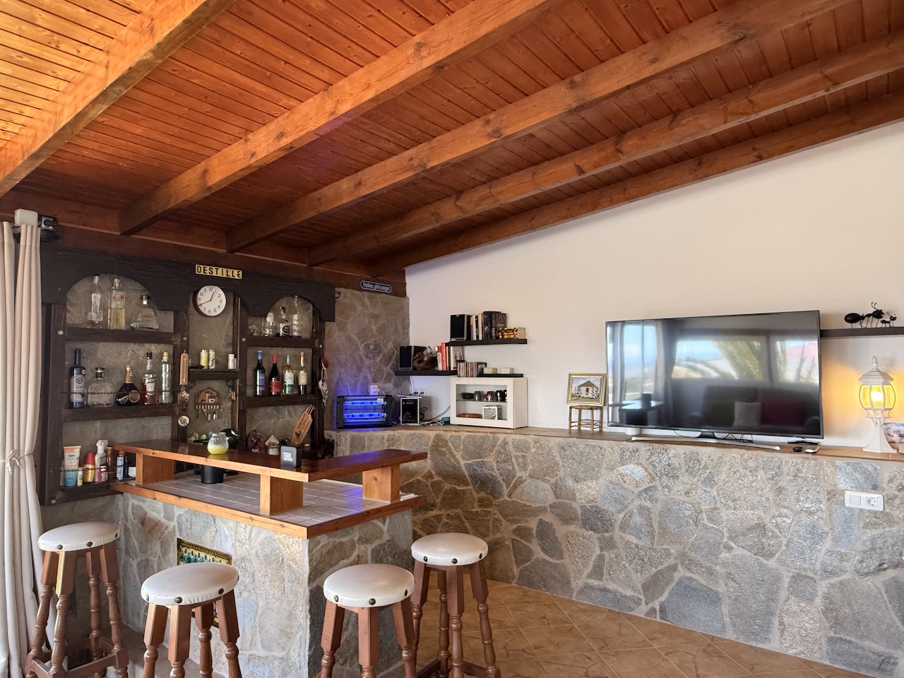 Foto 11-06-26, 12 40 13 Exclusive Villa with Sea Views in Parque Holandés – Privacy, Space and Canary Island Charm