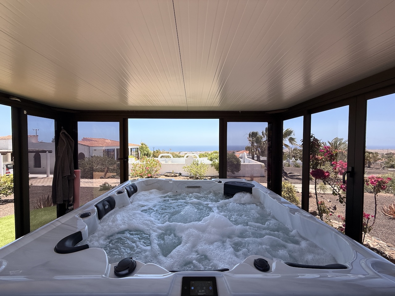Foto 11-06-26, 12 46 05 Exclusive Villa with Sea Views in Parque Holandés – Privacy, Space and Canary Island Charm