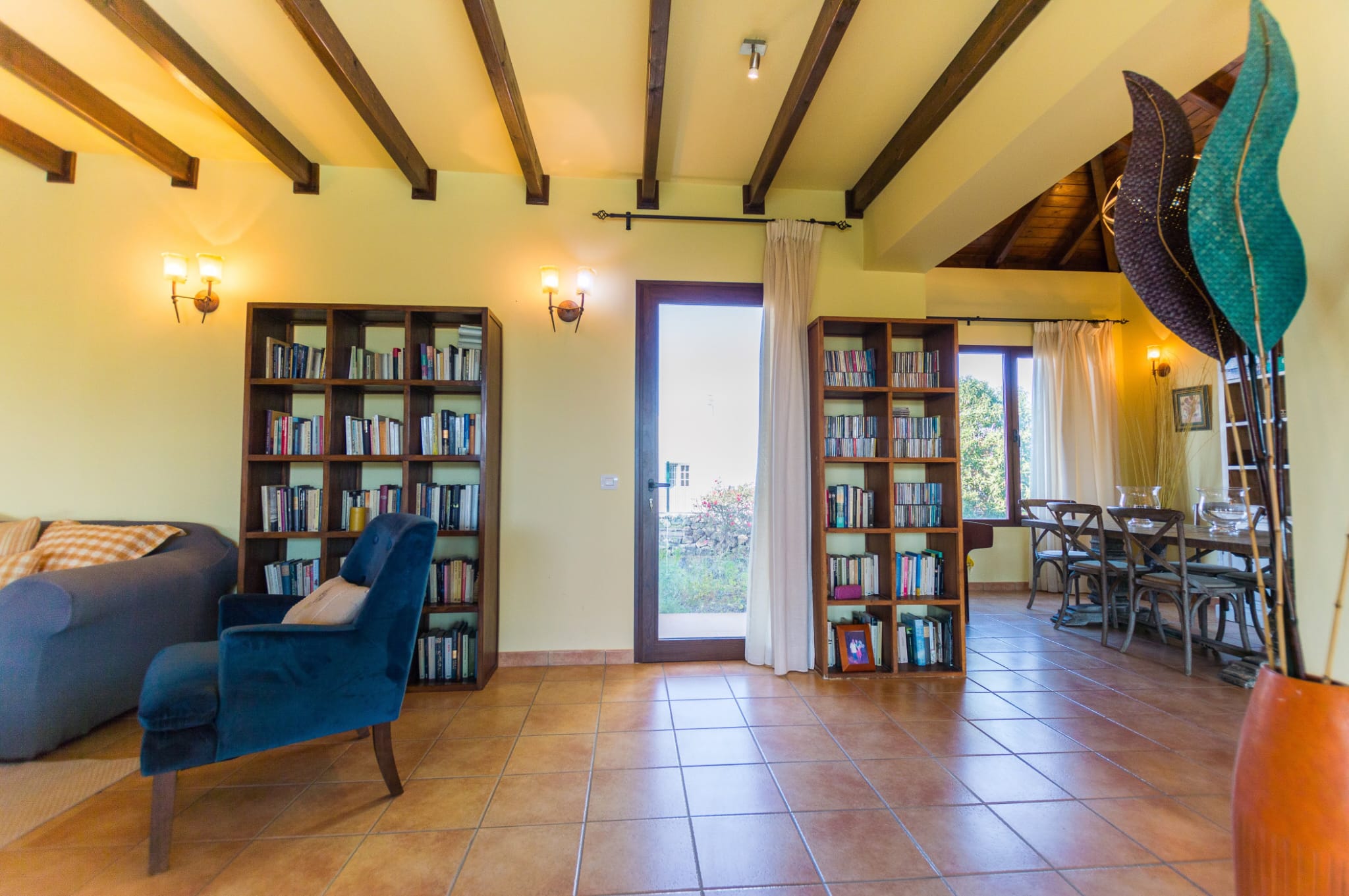 Luxury villa located in a quiet and residential area in the village of Lajares