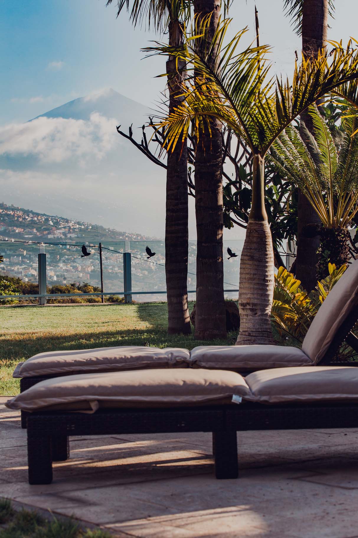 42Holiday Rental Villa lujo Tenerife Short Stay Circular Villa la matanza Villa with spectacular sea and Mount Teide views