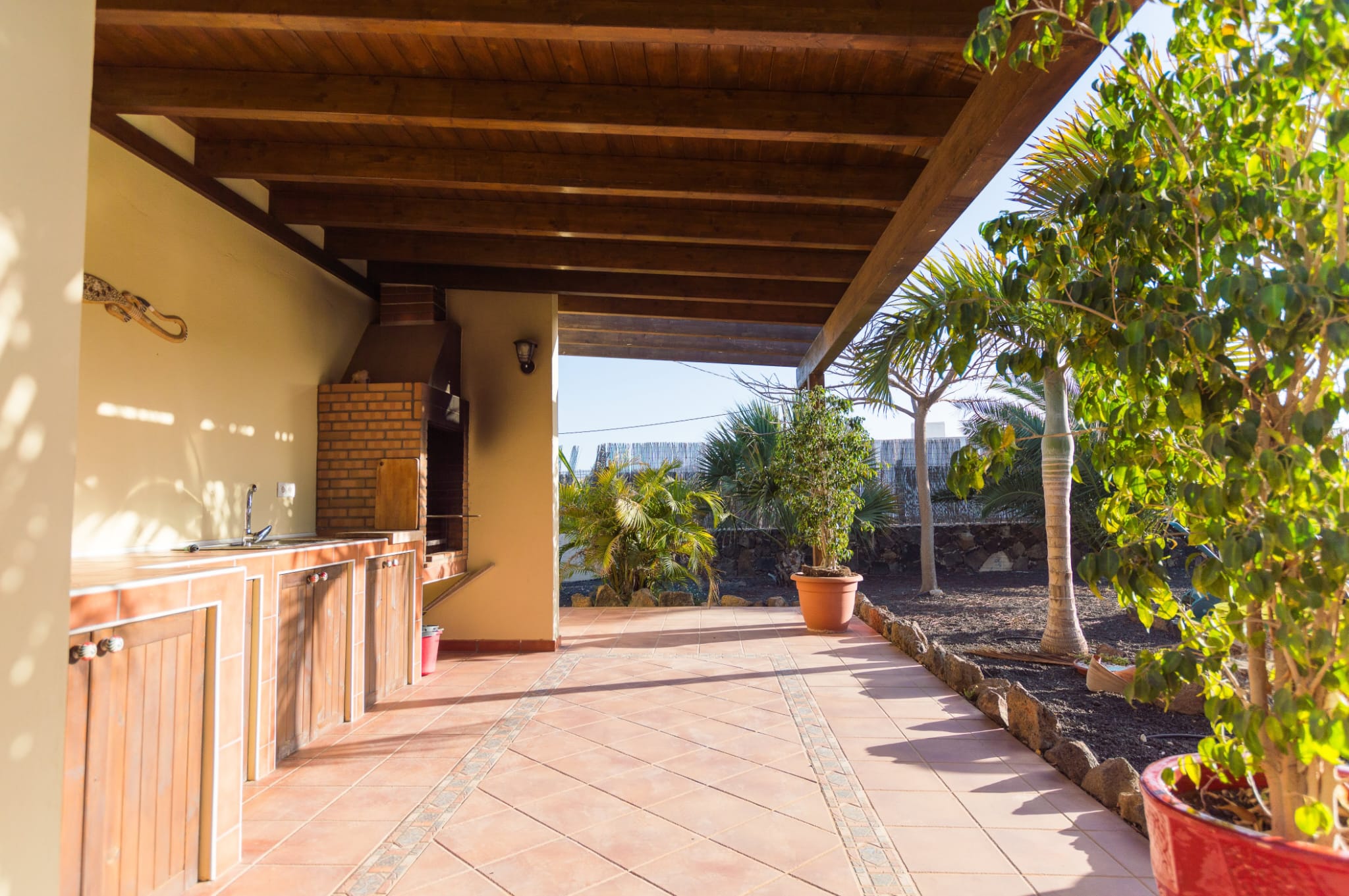 Luxury villa located in a quiet and residential area in the village of Lajares