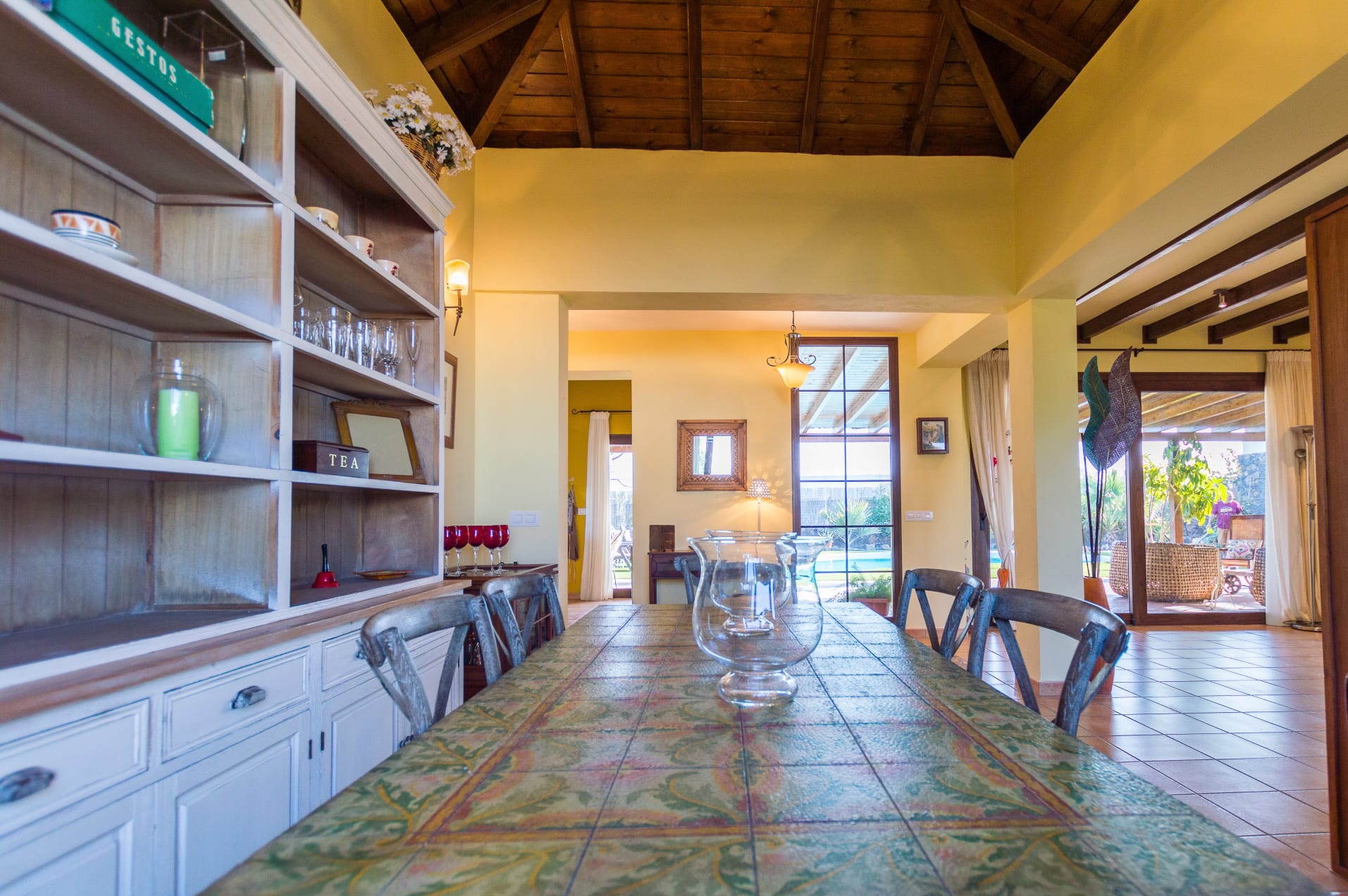 Luxury villa located in a quiet and residential area in the village of Lajares