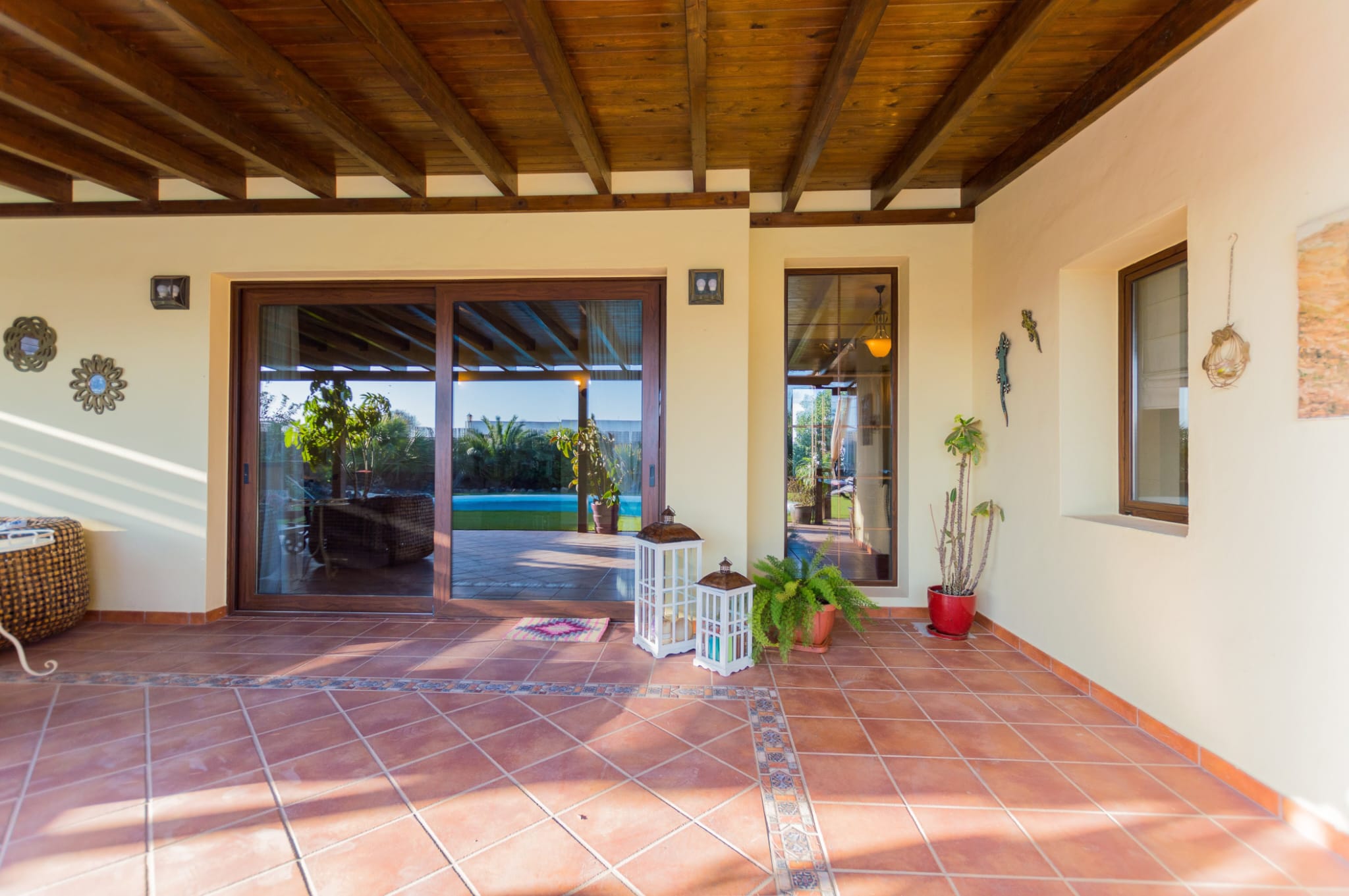 Luxury villa located in a quiet and residential area in the village of Lajares
