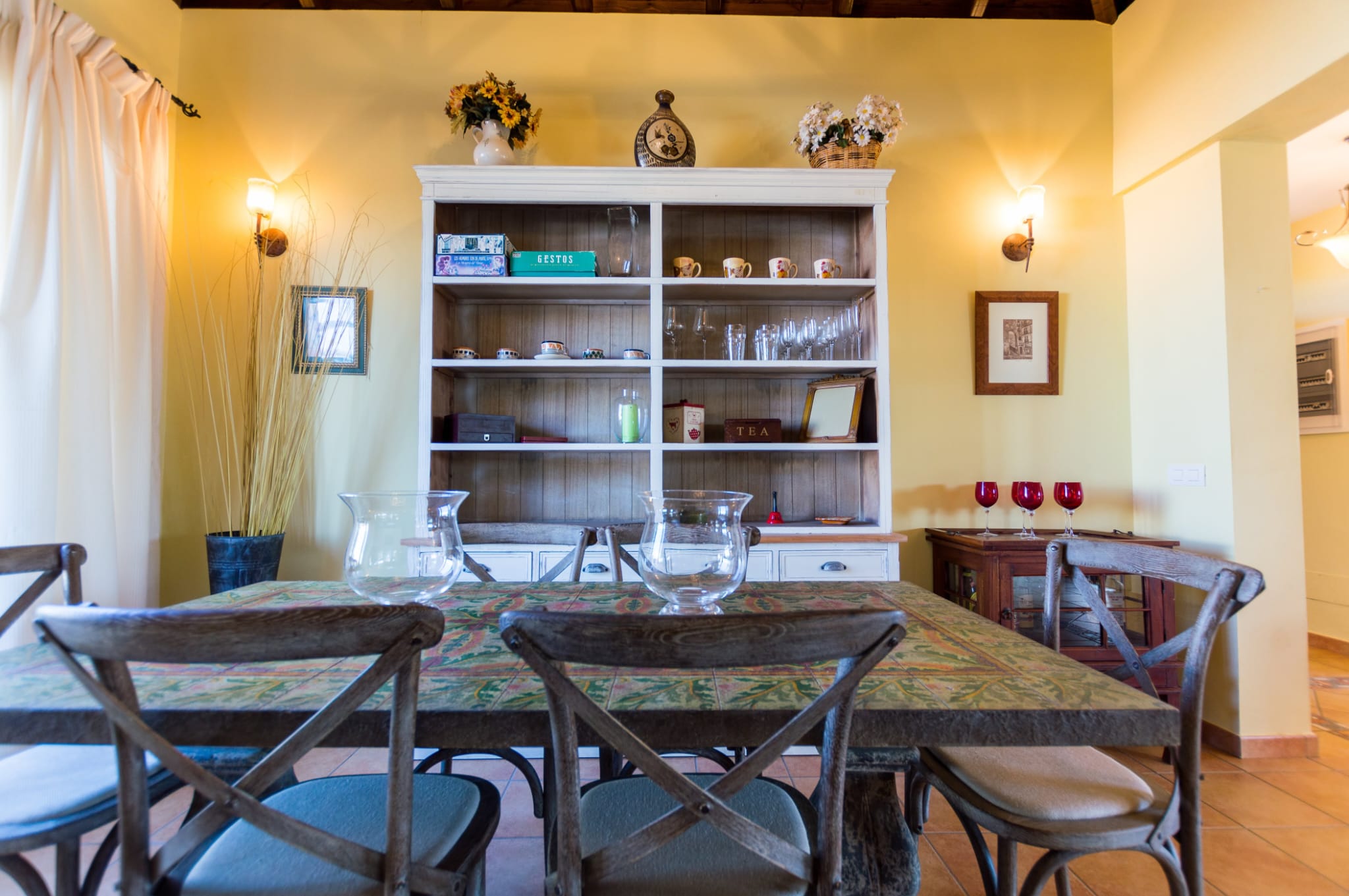 Luxury villa located in a quiet and residential area in the village of Lajares