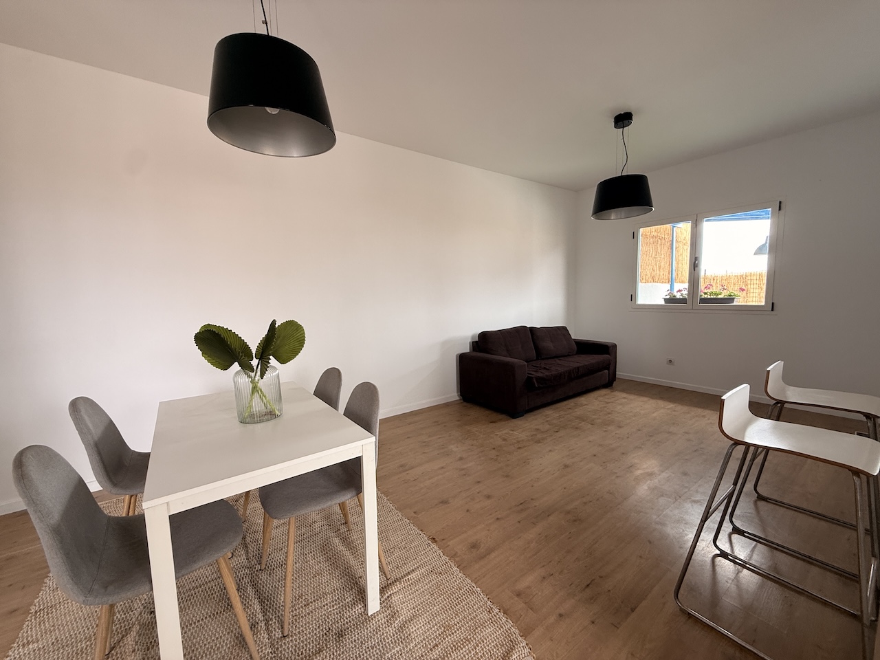 Corner Townhouse with Garden, Sun Terrace and Views in La Oliva