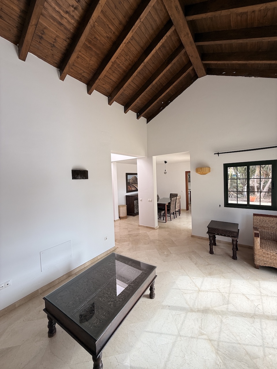 Detached villa with private pool in La Oliva