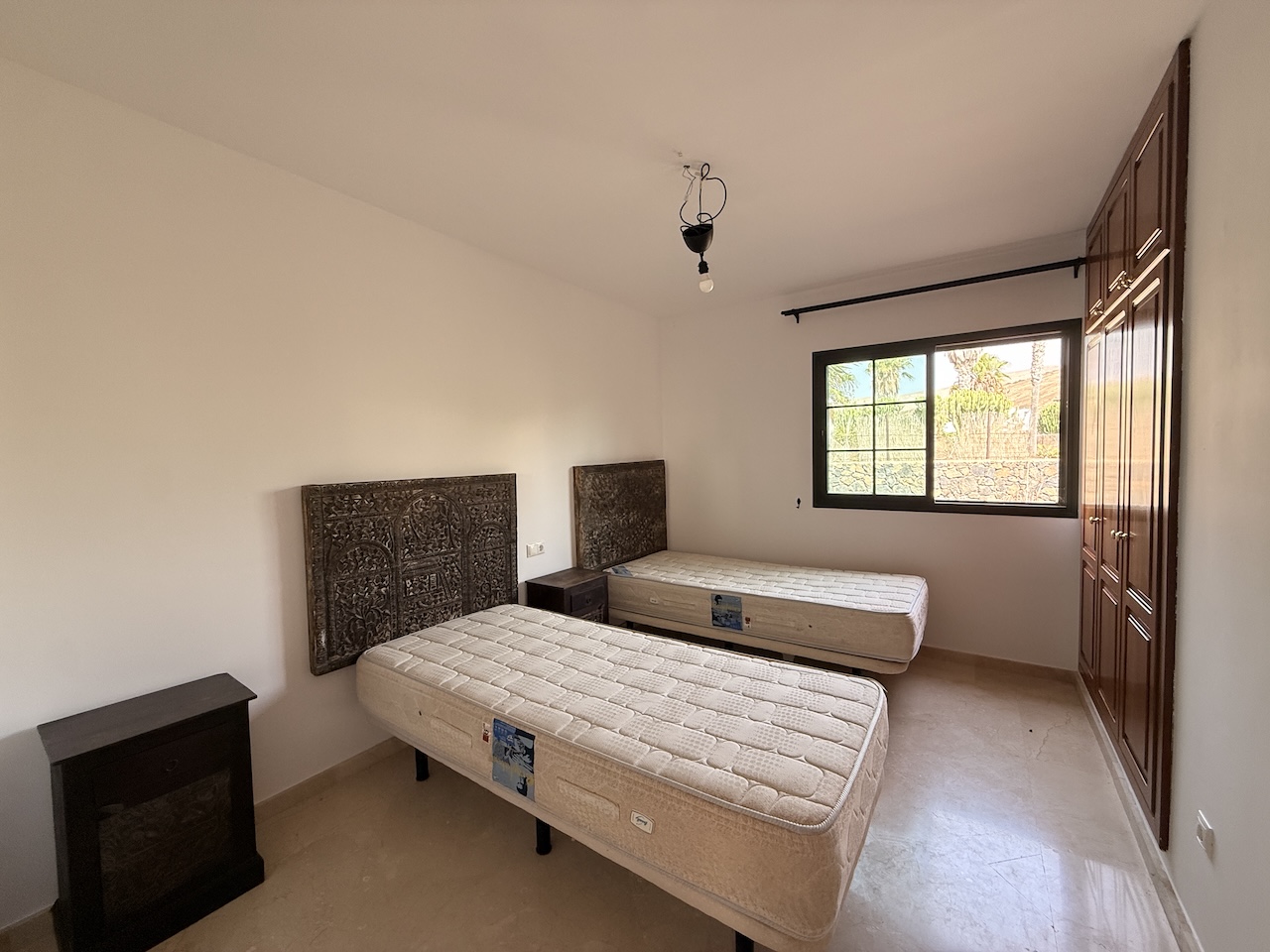 Detached villa with private pool in La Oliva