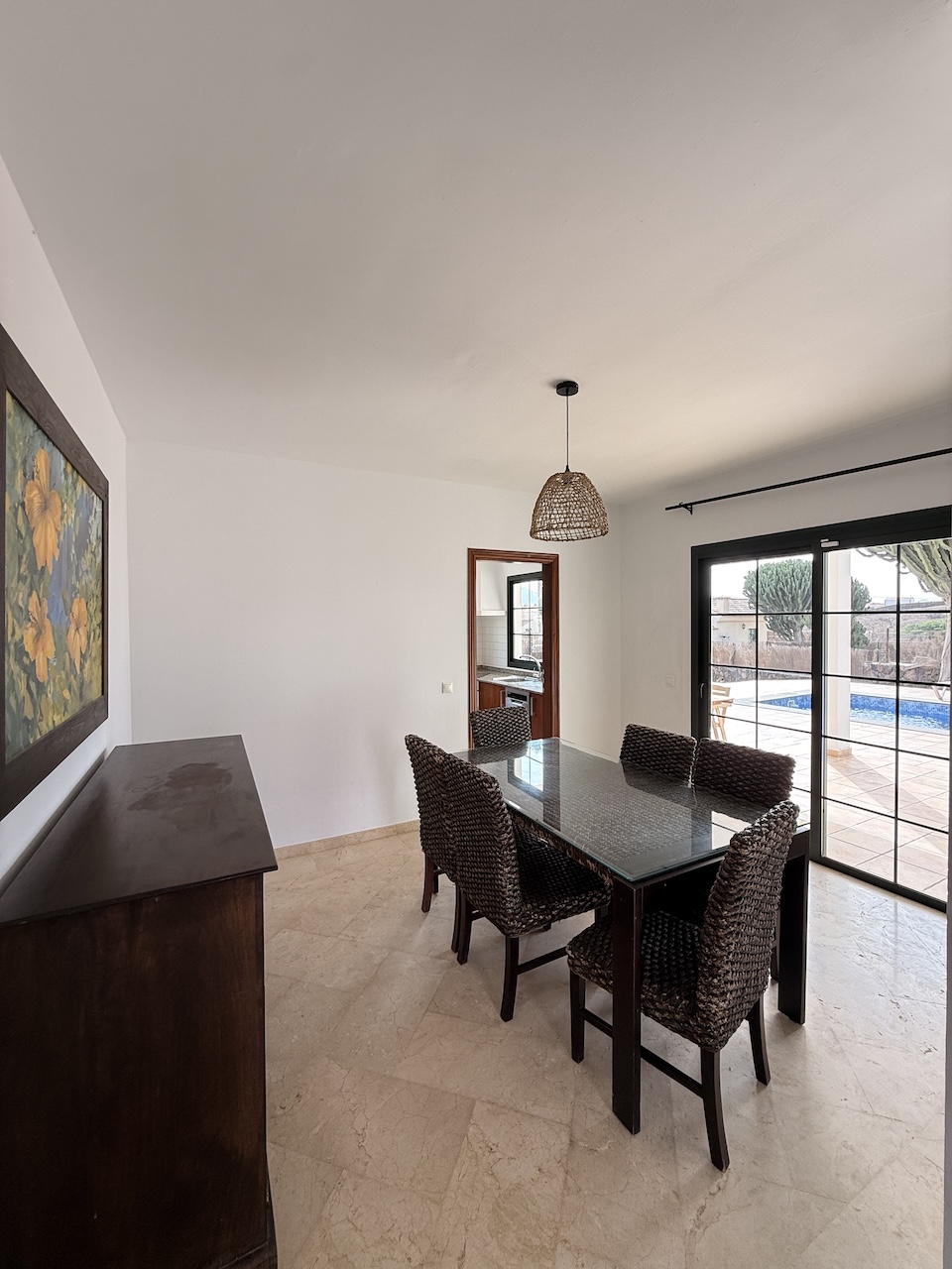 Detached villa with private pool in La Oliva