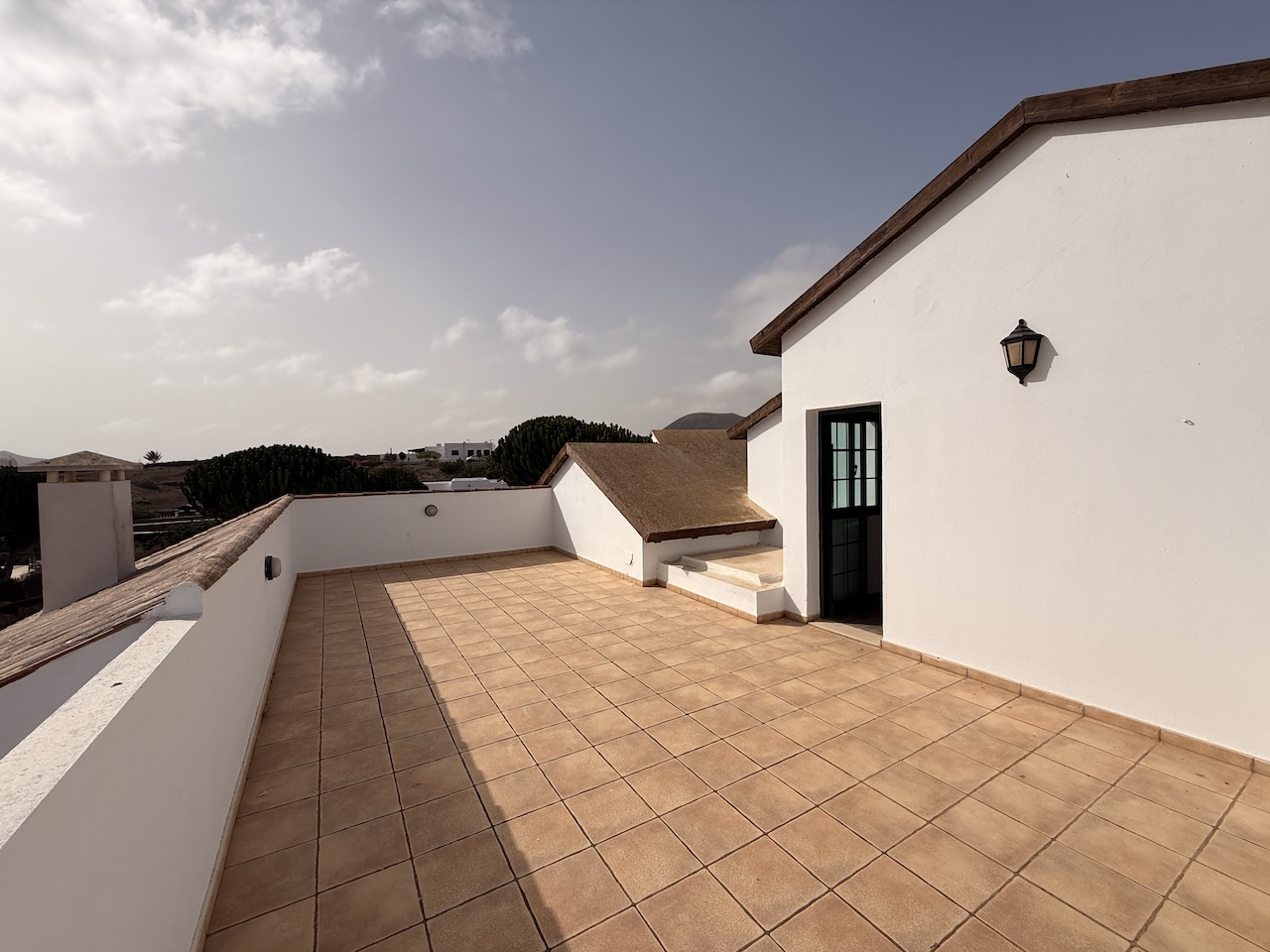 Detached villa with private pool in La Oliva